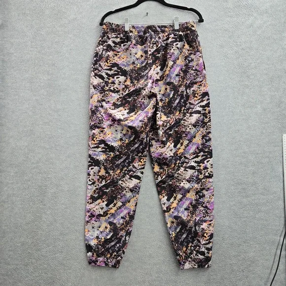 Fabletics Women Activewear Pants M Black Pants Graphic The One Jogger - Picture 11 of 11